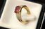 кольцо из желтого и белого золота с рубином
